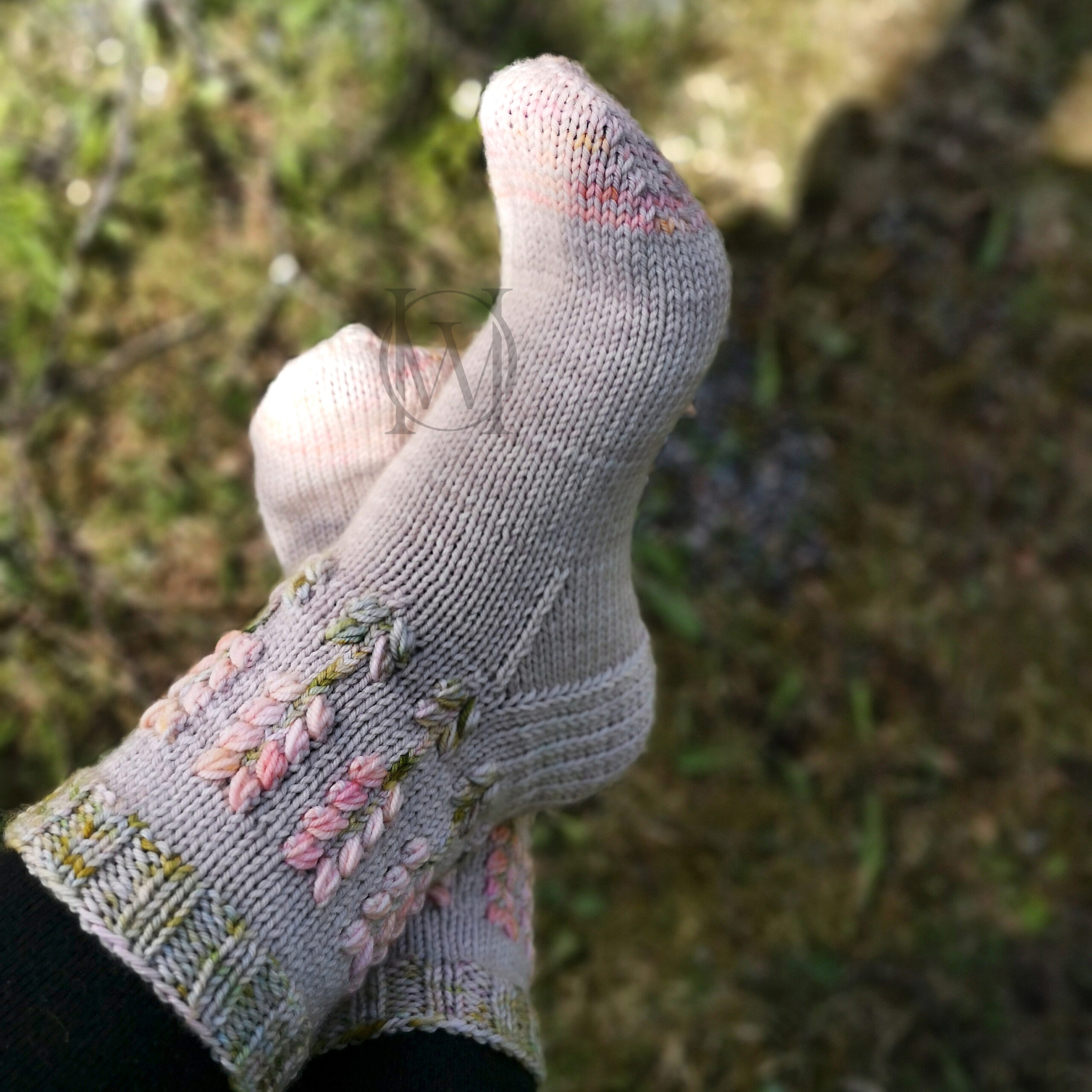 Lupiinit Socks - PDF