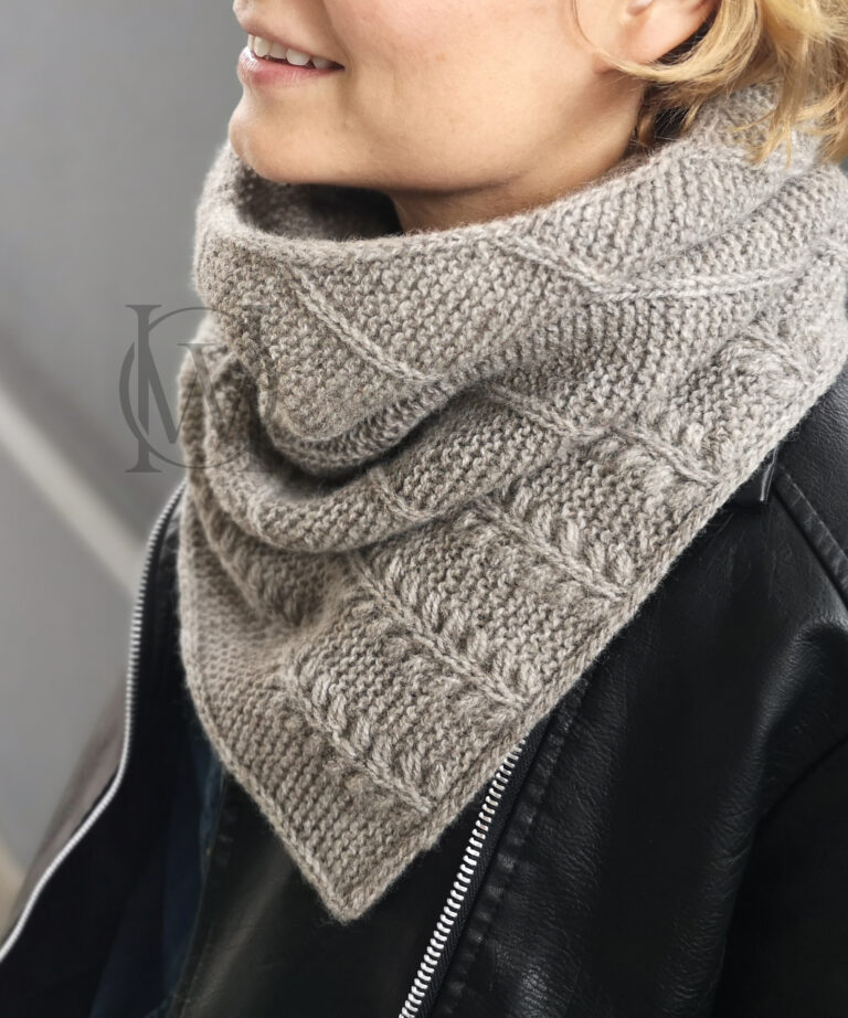 Raunioiset Cowl - PDF
